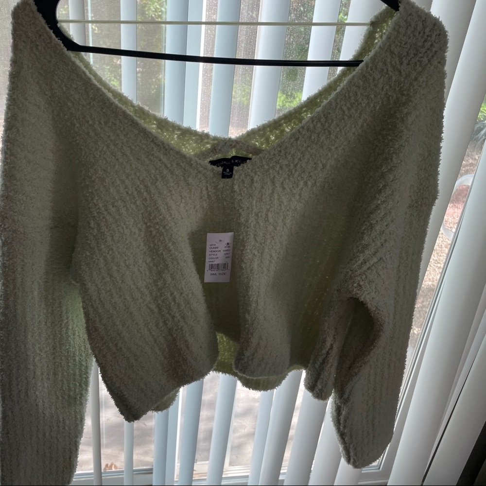 Light green kendall and kylie sweater